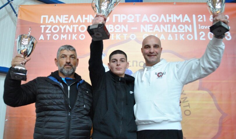 Ο ΕΟΣ Αχαρνών πρώτευσε στη γενική κατάταξη του Πανελλήνιου πρωταθλήματος εφήβων/νεανίδων